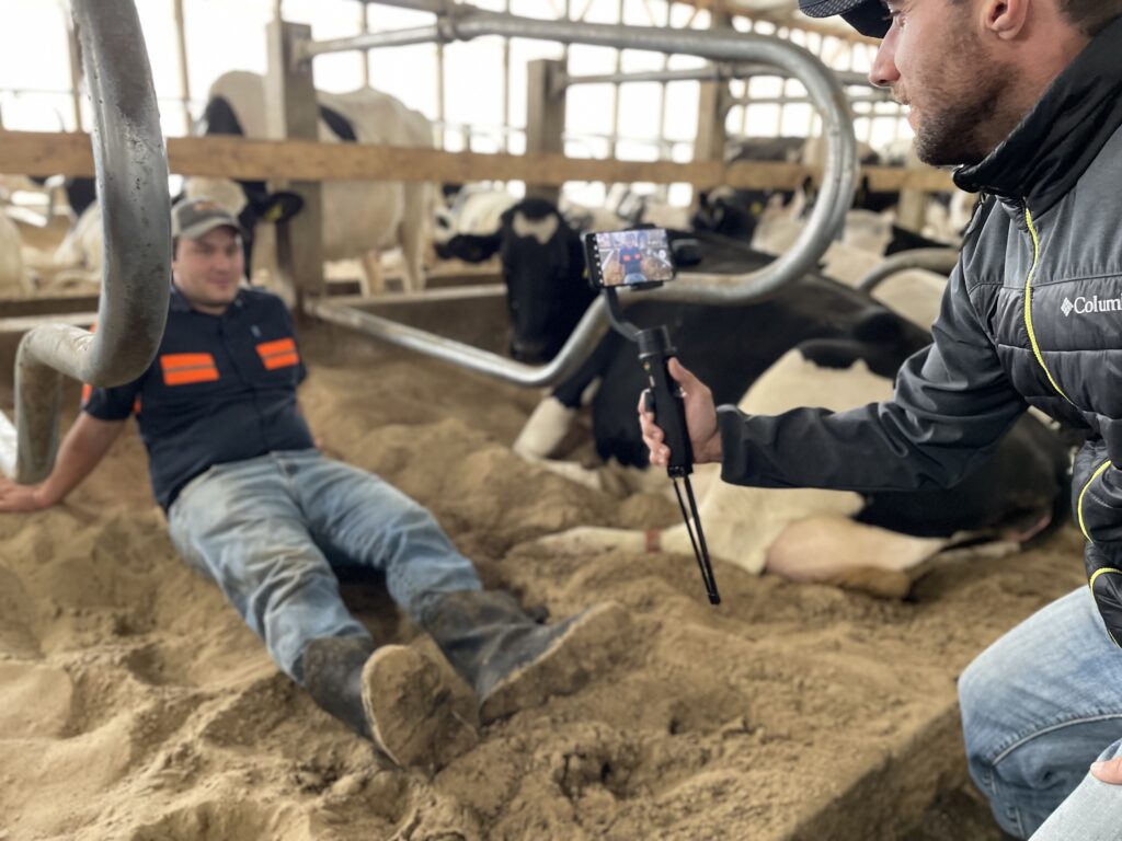 American Dairy Association North East partnered with Shift•ology Communication’s Virtual Farm Trips team in 2018 to develop an ongoing series of LIVE Virtual Farm Trips targeting K-12 students within the association’s region, including the states of New York, Pennsylvania, New Jersey, Maryland, Delaware and parts of northern Virginia.